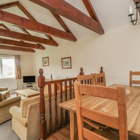 Whitbarrow Holiday Village 24 * Penruddock